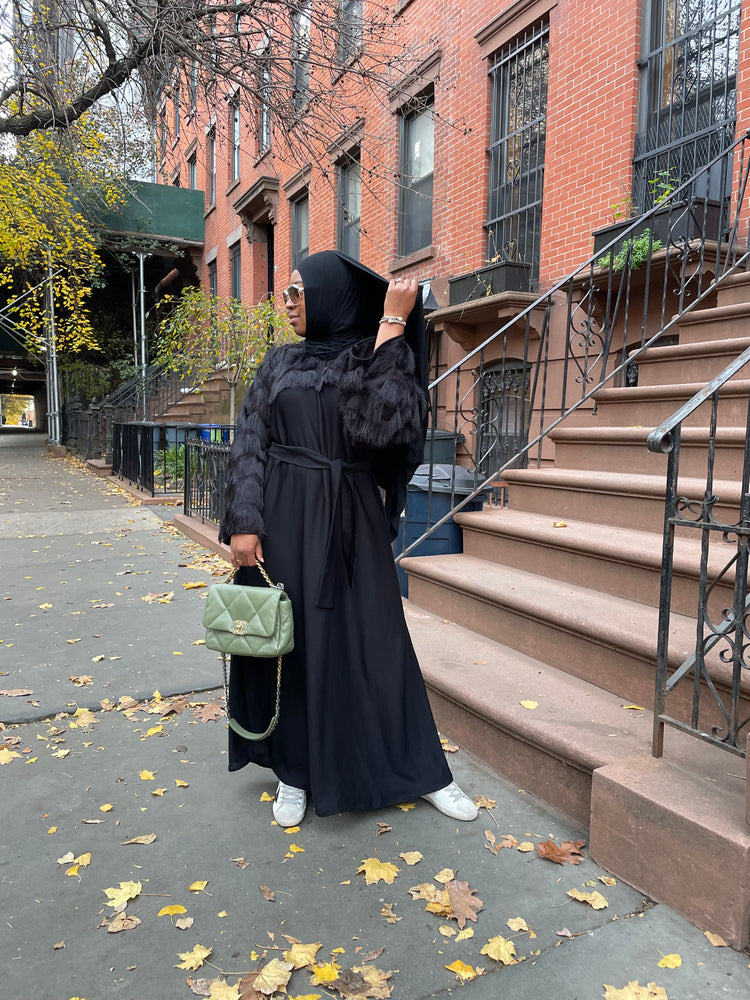 Mina Abaya