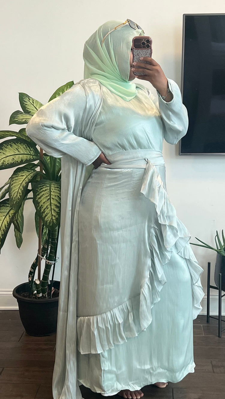 Salwa “Pale Sage” Abaya Set