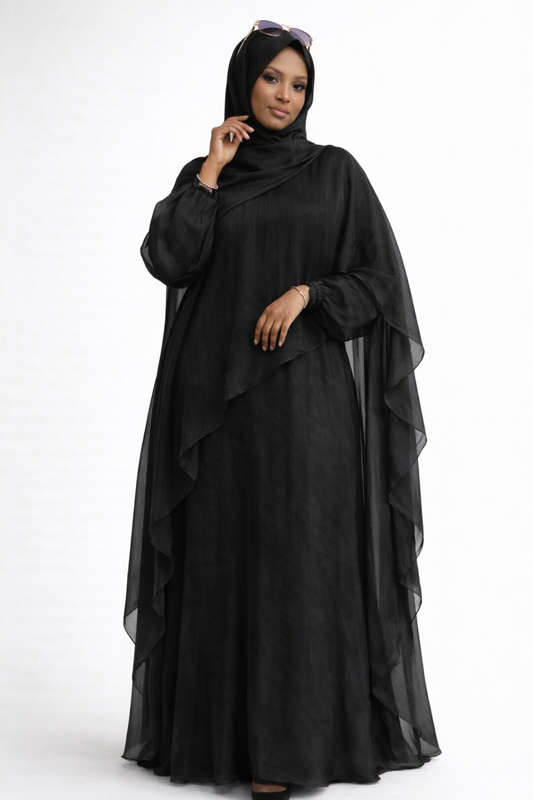 Sahar “Black” Cape Set